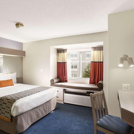 Microtel Inn By Wyndham Louisville East Eksteriør bilde