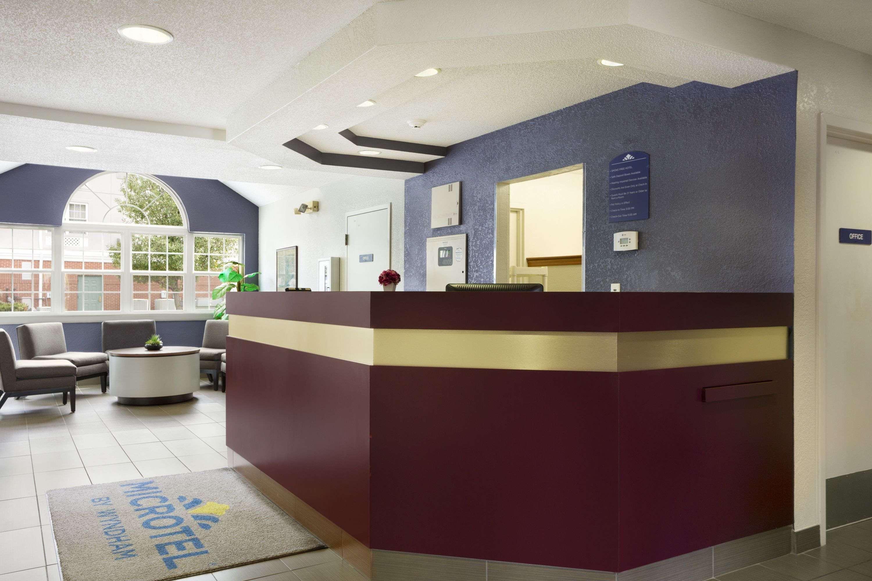 Microtel Inn By Wyndham Louisville East Eksteriør bilde