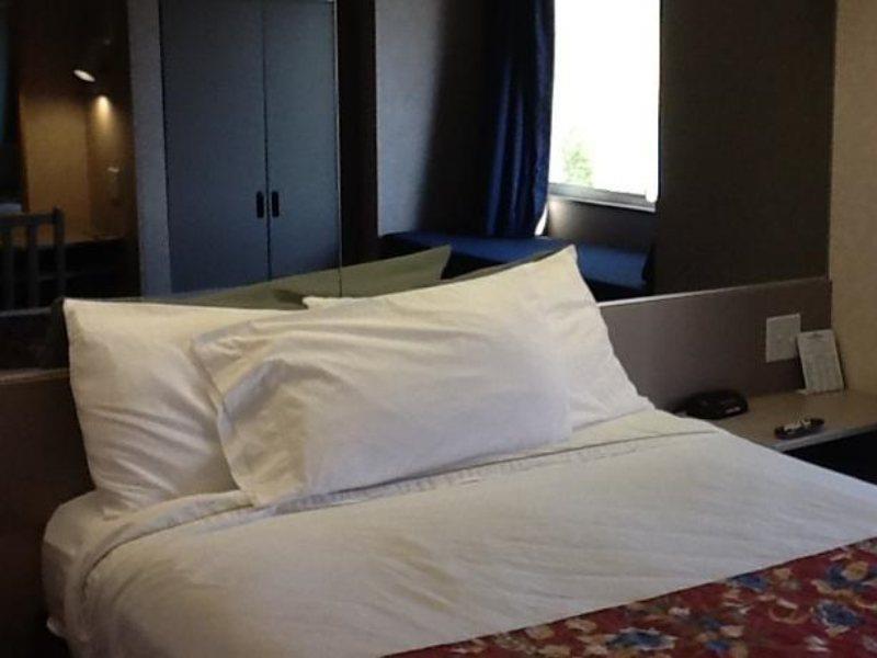 Microtel Inn By Wyndham Louisville East Eksteriør bilde