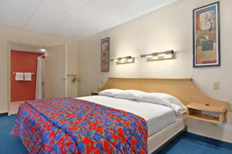 Microtel Inn By Wyndham Louisville East Rom bilde